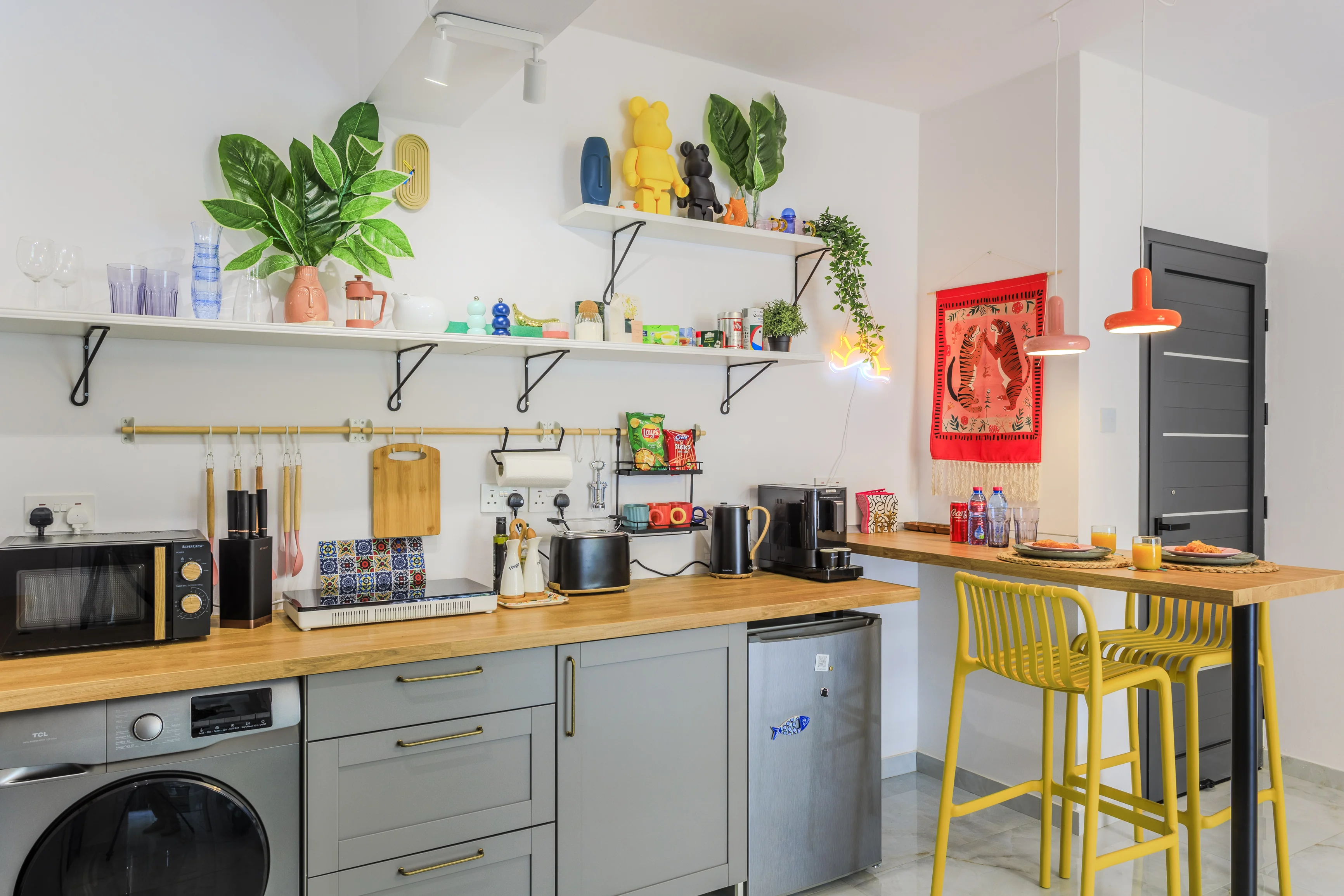 Kitchen with breakfast bar and stools
